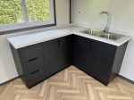 Tiny house «Complete Deluxe» 36 m² – minicasa expandible con 2 dormitorios y cocina en L
