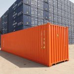 Contenedor marítimo 40 pies High Cube – naranja (nuevo, primer viaje – altura extra)