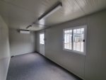 Monobloque de oficina 6×2,5 m (15 m²) – con aire acondicionado Hisense y rejas de seguridad