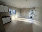 Casa móvil residencial «King I» 12x4 m – altura 2,60 m y aislamiento extra de 20 cm (triple acristalamiento)