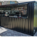 Bar contenedor desmontable 3x2 m – quiosco móvil «flat pack» de acero (acabado negro mate)