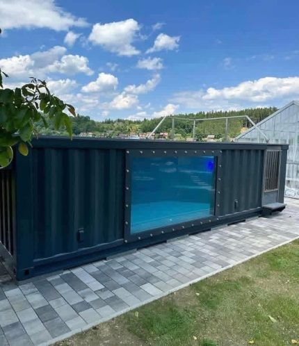 Piscina contenedor premium 8 m con cristal panorámico