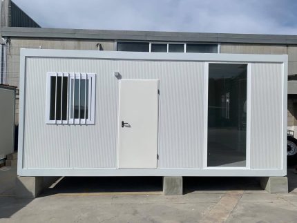 Módulo prefabricado moderno – listo para usar