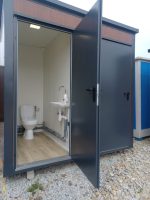 Contenedor sanitario doble 2,5 m x 2 m – 2 entradas independientes (WC + ducha) – aislado