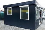 Módulo comercial 29,4 m² (6×4,9 m) – tienda prefabricada aislada con persianas y calefacción