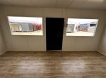 Pabellón modular de oficina 3x6 m (18 m²) – acristalado con puerta de cristal (nuevo y aislado)