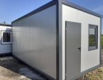 Contenedor sanitario vestuario 6×2,9 m – doble entrada con ducha y 2 inodoros (aislamiento 100 mm)