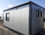 Contenedor sanitario vestuario 6×2,9 m – doble entrada con ducha y 2 inodoros (aislamiento 100 mm)