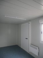Módulo prefabricado 12 m² aislado (5×2,5 m) – oficina con calefacción y persiana