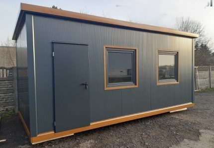 Pabellón de oficina 17 m² (6×2,9 m) – diseño moderno antracita y acabados de madera (aislamiento 100 mm)