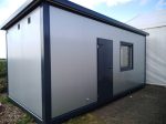 Contenedor oficina monobloque 18 m² (6x3 m) con baño – aislamiento premium 100 mm (uso 4 estaciones)
