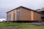 Chalet modular Odyssey Waterside 2026 – elegancia y confort premium