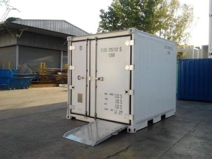 Cámara frigorífica móvil 10 pies (nueva) – suelo plano y acceso facilitado (-40 °C / +30 °C)