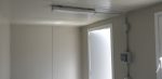 Monobloque prefabricado aislado 4x2 m para uso de oficina – equipamiento completo (nuevo)