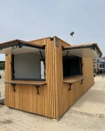 Bar contenedor y quiosco de snacks de 40 pies – instalación street food y oficina (revestimiento de diseño y aislado)