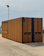 Bar contenedor y quiosco de snacks de 40 pies – instalación street food y oficina (revestimiento de diseño y aislado)